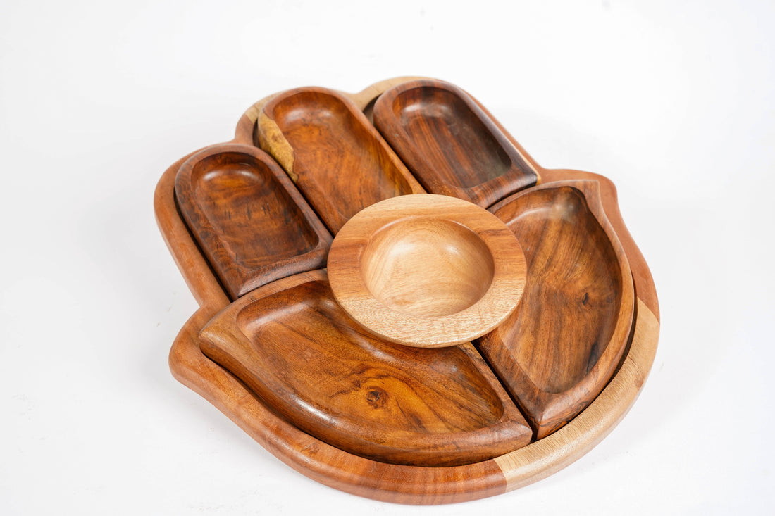 Kaya Hand-Shaped Nut Bowl