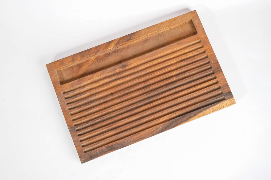 Kaya Cutting Board