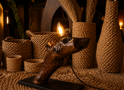 Kaya Thehand Table Lamp