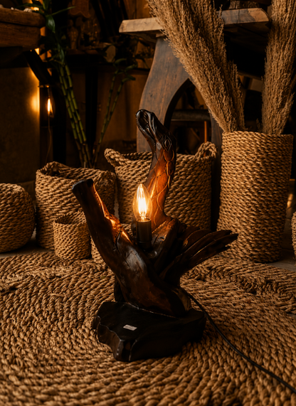 Kaya Thesnake Table Lamp