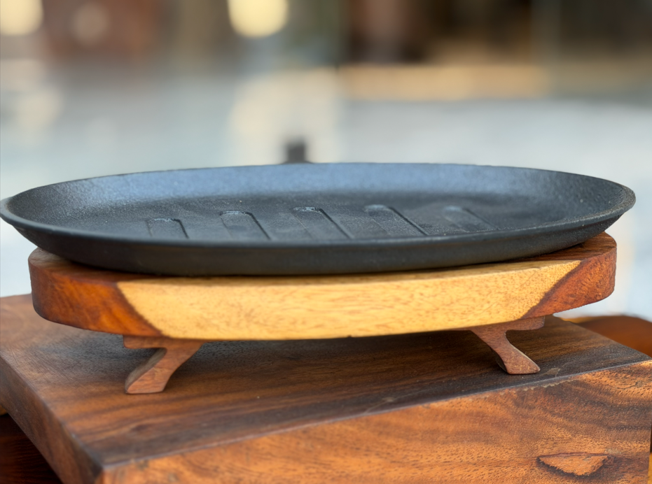 Kaya Fajita Lava grill with wooden serving board